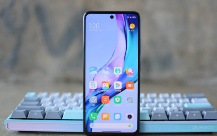 盘点目前性价比高的5款手机,性能好价格不高,买对不吃亏-性价比高的手机品牌推荐