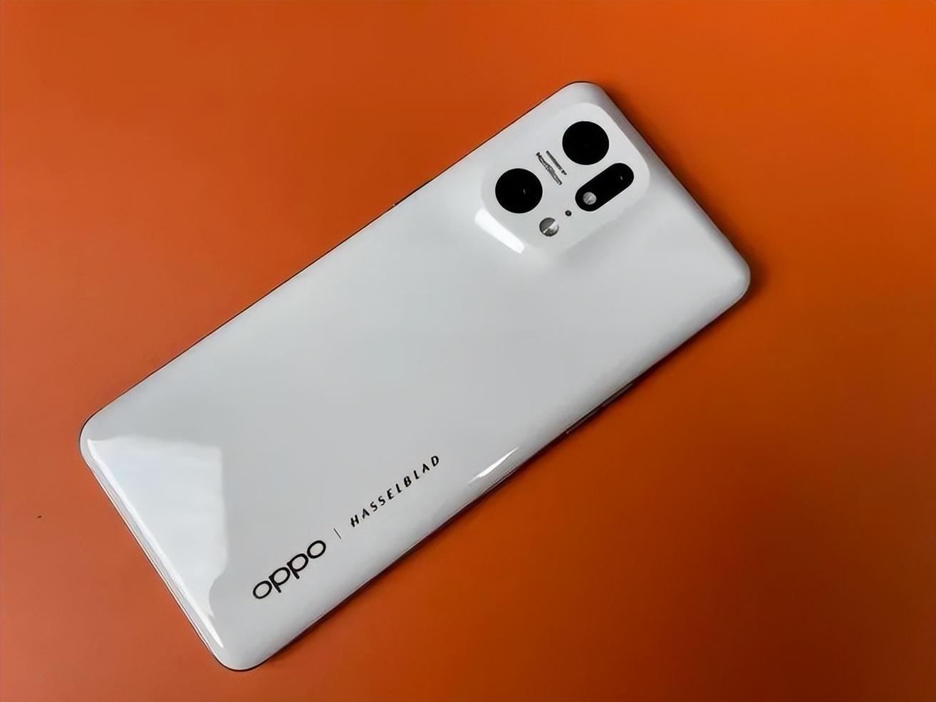 几乎“零差评”,目前4款手机“值得入手”,再用三五年也没问题-目前3款手机最值得入手