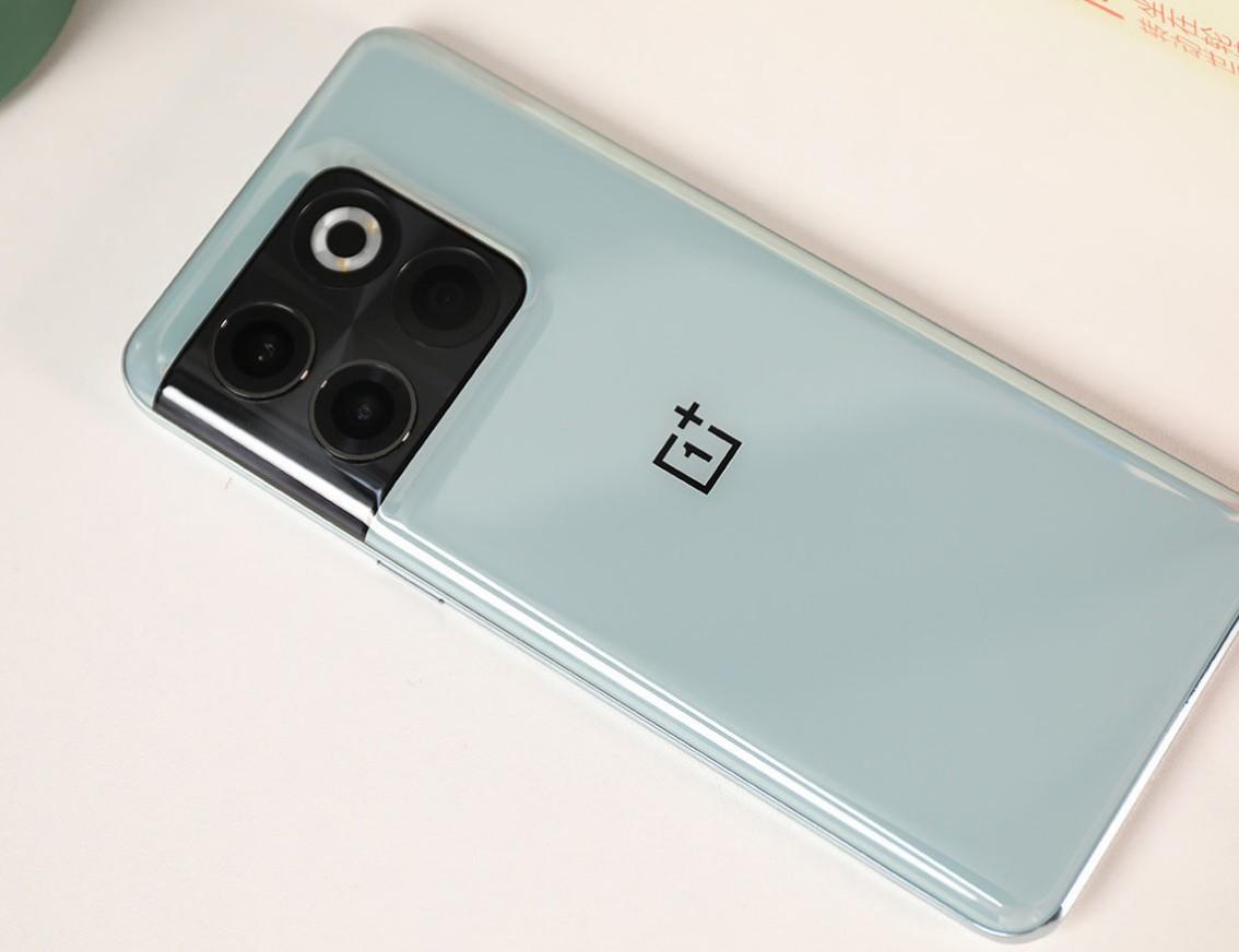 几乎“零差评”,目前4款手机“值得入手”,再用三五年也没问题-目前3款手机最值得入手