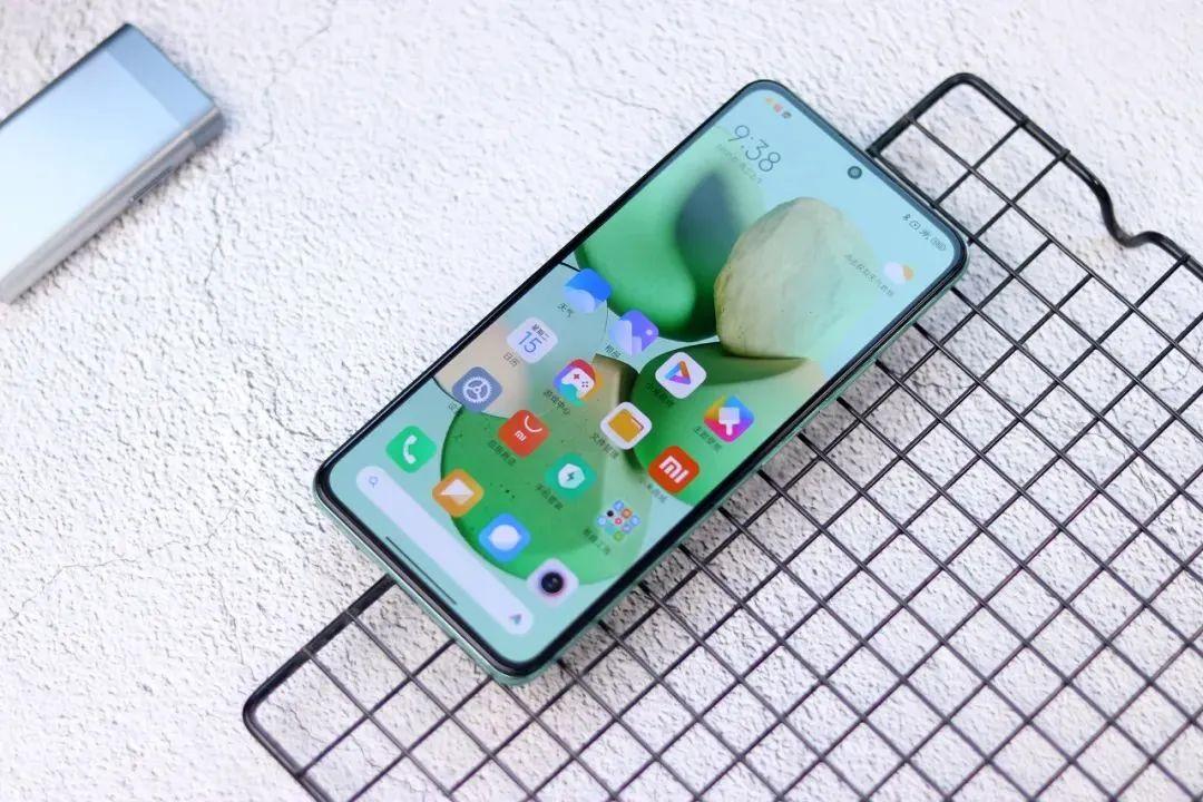 买手机不要抠抠索索,目前这3款手机口碑最好,用5年也不卡顿