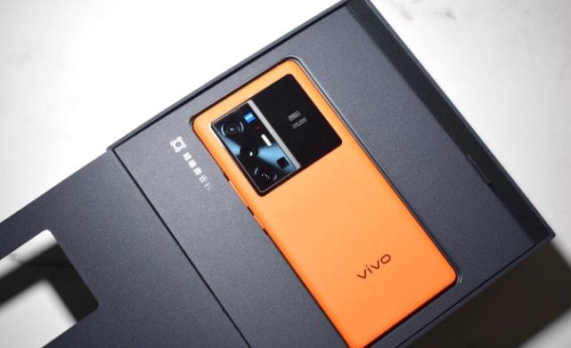 目前公认最值得买的4款智能手机,擦亮眼睛别选错,别花了冤枉钱-智能手机买哪款