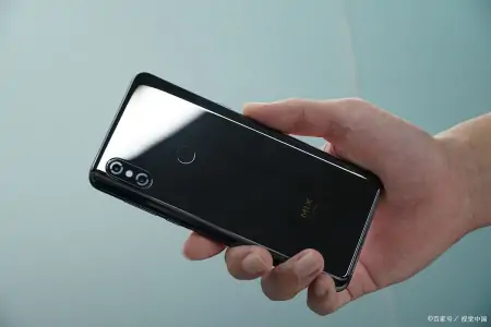 国产手机哪款性价比高 质量好?-国产最好的手机排名第一那款手机跟苹果很像