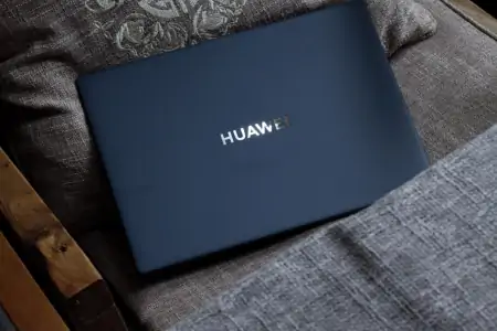 更好看、更轻薄、更智慧高的华为MateBook X Pro 2023-华为matebokk