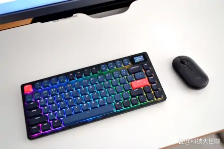 机械键盘到底是不是智商税?聊聊不到300入手的黑爵AK832矮轴键盘-机械键盘黑爵ak35i