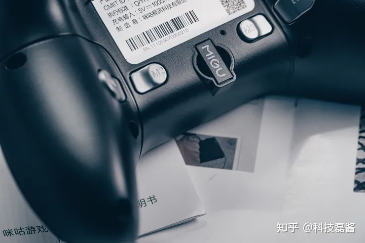 握感舒适、多种连接方式-咪咕游戏手柄尊享版体验-咪咕手柄能玩什么游戏