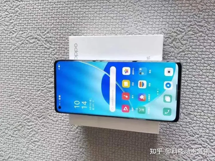 曲面屏+65W闪充+36个月流畅,12+256GB跌至2599元,OPPO良心了-oppo曲面屏手机哪款性价比最高