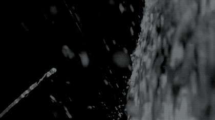 堪比科幻大片!苹果新实验发布:猜猜iPhone XS怎么拍的水?-由iphonexsmax拍摄水印