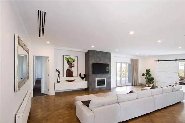 啄木鸟家庭维修|美的空调制热e51,最详细的解决办法在这里!-美的空调制热e1解决方法图视频