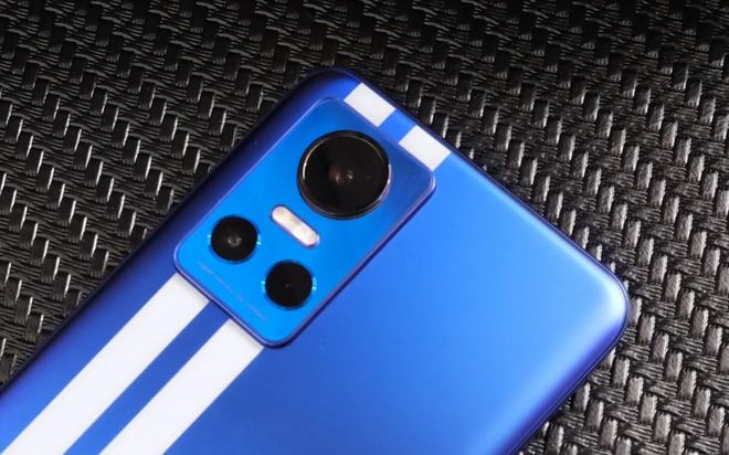 2022 年有哪些 2000 元左右的手机推荐?-2020年2000块钱手机推荐