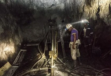 4000米深只为挖金矿,被称为全球最深矿洞,矿内温度最高可达57-世界最深的矿井有多少米长