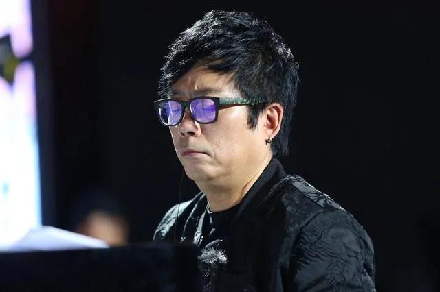 黄绮珊:一婚被折磨后逃婚,二婚被离婚后轻生,三婚背家暴爆丑闻-黄绮珊现任丈夫