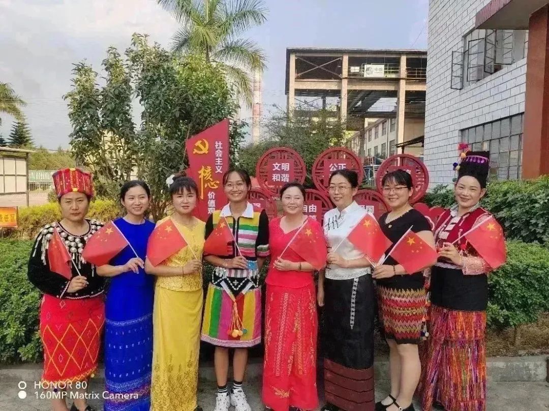 飒爽巾帼展风采 铿锵玫瑰竟开放——中粮糖业广西公司祝全体女同胞节日快乐-中粮糖业公司简介地址
