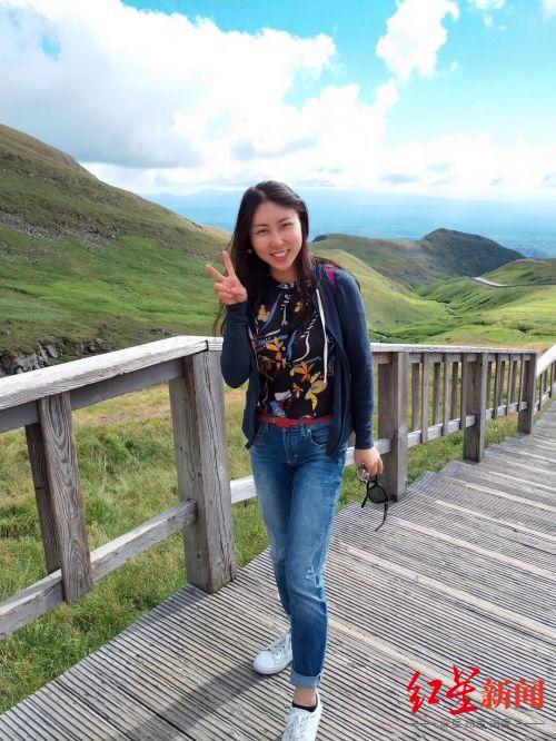 争议中的贾浅浅 不只是“贾平凹之女”-贾平凹之贾浅浅的诗观后感