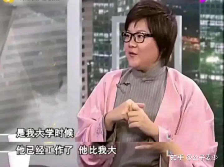 洪晃:一婚嫁美国人、二婚嫁中国人、三婚嫁法国人,61岁四婚很幸福-洪晃是中国籍吗