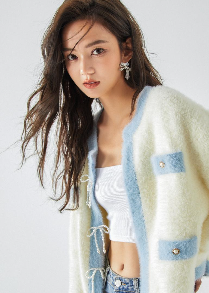 春装上新喽,晚8:00在抖音搜索#畅姐爱美丽#跟着畅姐挑选靓衣吧!-畅姐是谁