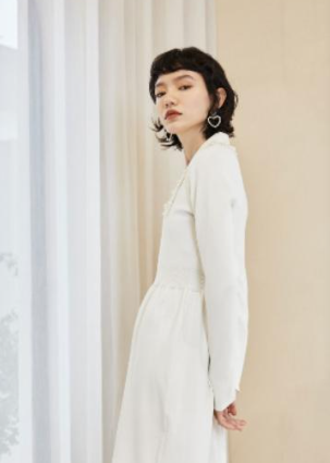 春装上新喽,晚8:00在抖音搜索#畅姐爱美丽#跟着畅姐挑选靓衣吧!-畅姐是谁