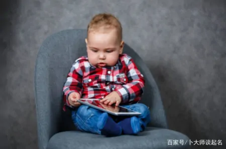 牛年出生的新生儿取名改名:寓意简单大方的宝宝名字大全-牛年娃儿取名