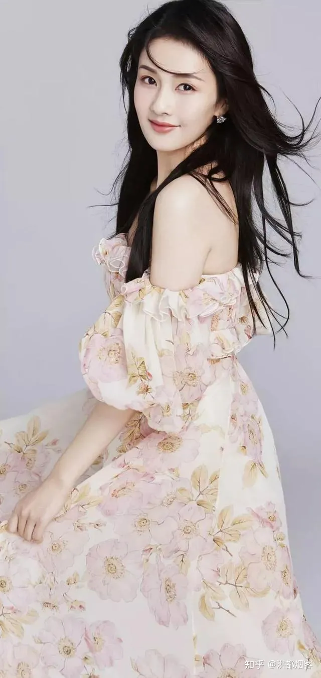 娱乐圈里的清流,颜值担当白鹿,宛如人间仙子!-明星白鹿