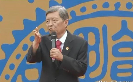 清华校长发邀请信引争议,网友强烈推荐王树国或郑强去当清华校长-清华校长说了什么