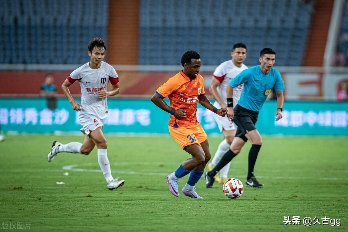 崔康熙打假球?泰山0-1负成都蓉城暴露两大问题-崔康熙到底有没水平