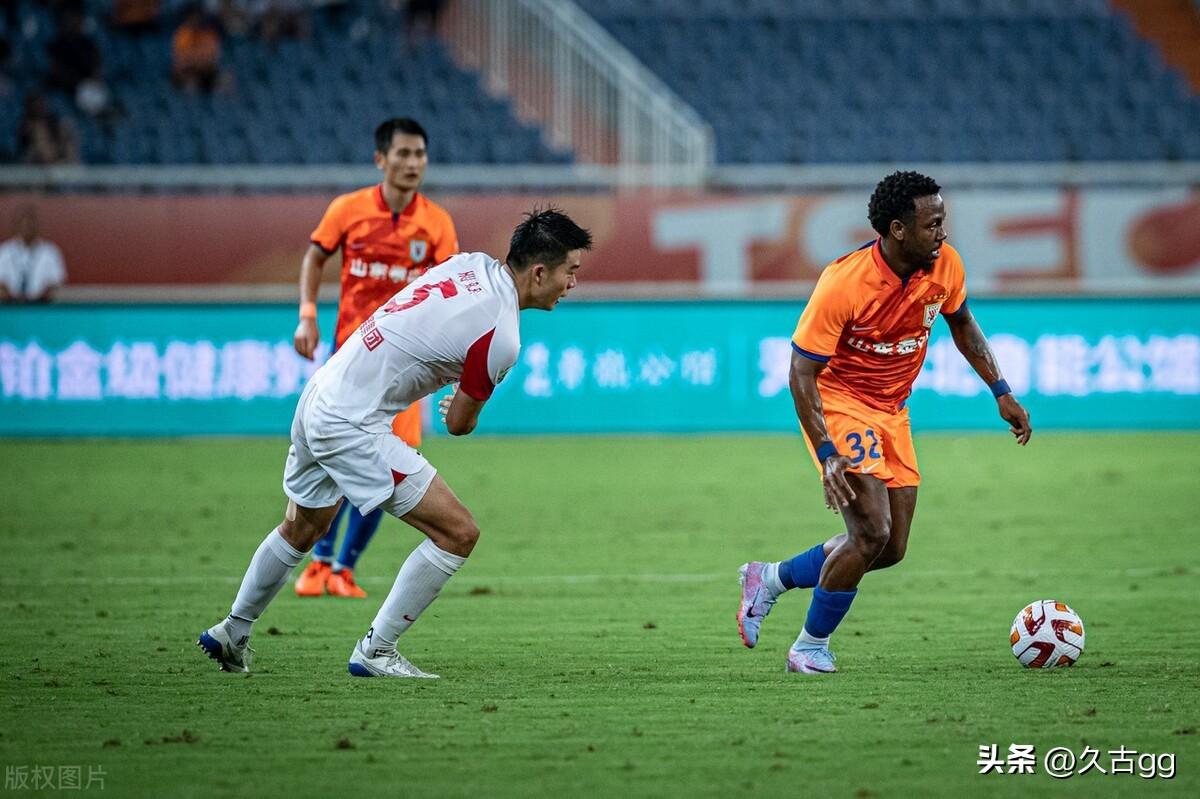 崔康熙打假球?泰山0-1负成都蓉城暴露两大问题-崔康熙到底有没水平