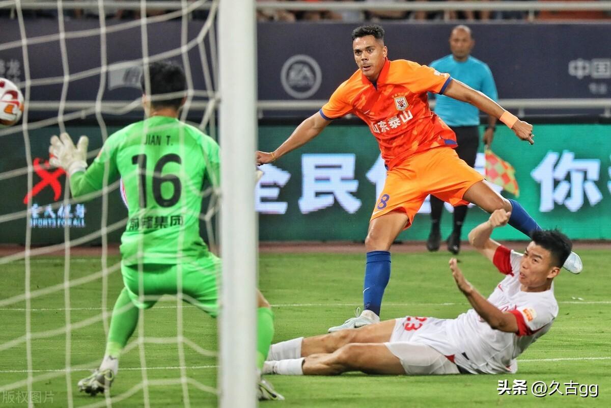 崔康熙打假球?泰山0-1负成都蓉城暴露两大问题-崔康熙到底有没水平