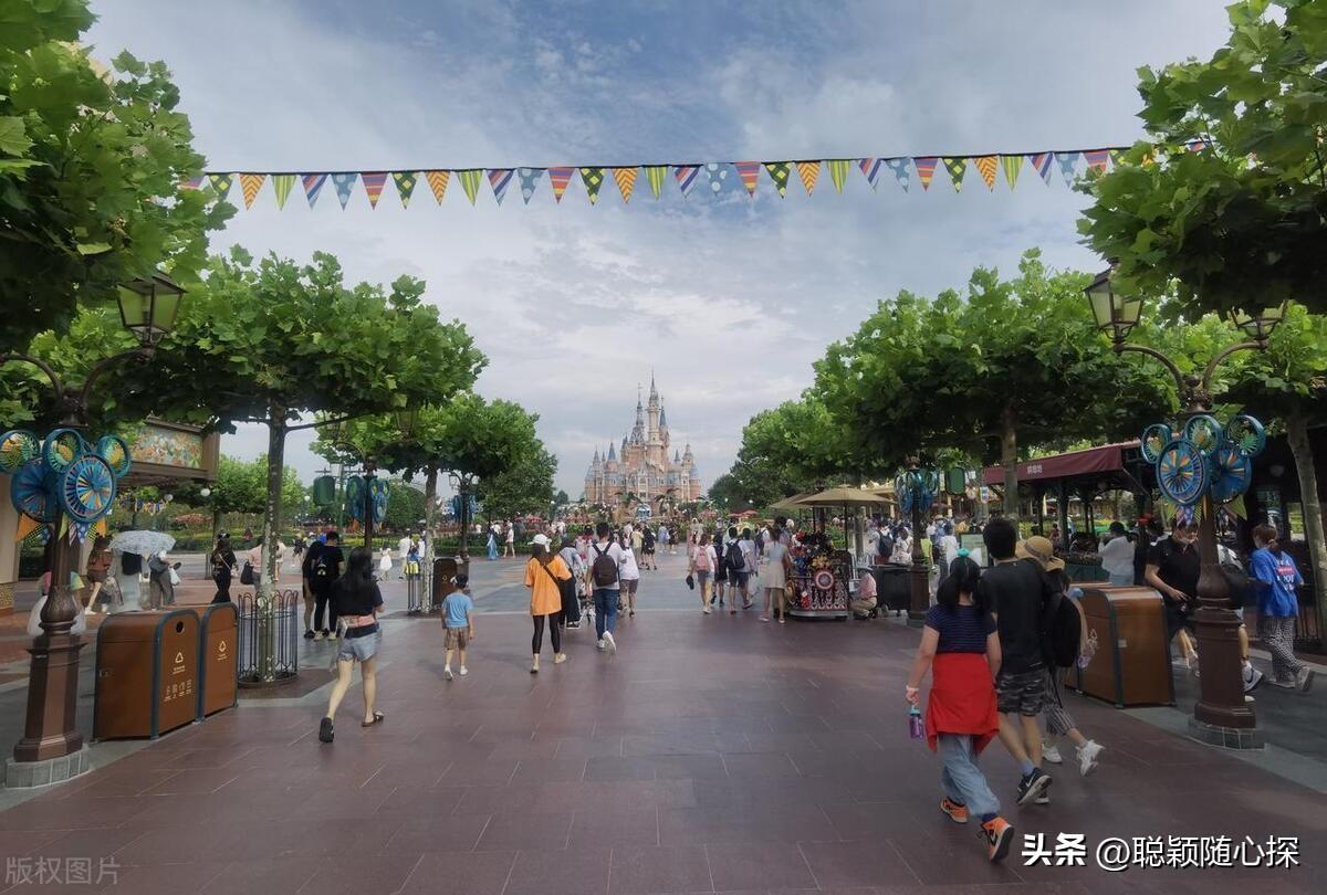 上海旅游必去的十大热门景点,你去过几个?-上海十大旅游景点推荐