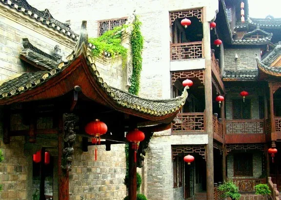 纯干货!凤凰古城最全攻略:美食+住宿+景点+注意事项~好玩不踩雷!-凤凰古城9个景点值得看吗