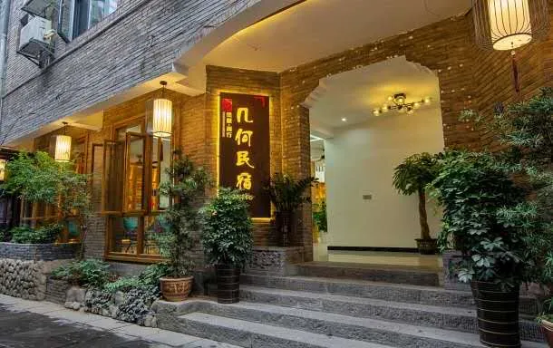 纯干货!凤凰古城最全攻略:美食+住宿+景点+注意事项~好玩不踩雷!-凤凰古城9个景点值得看吗