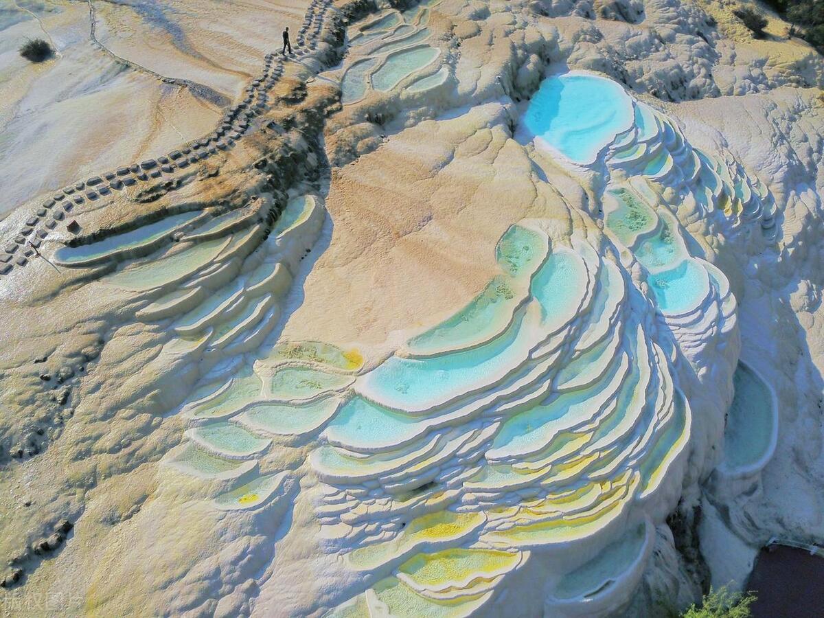 香格里拉最好玩的10大景点,惊艳绝美,玩遍人间天堂,不虚此行!-香格里拉必玩的景点