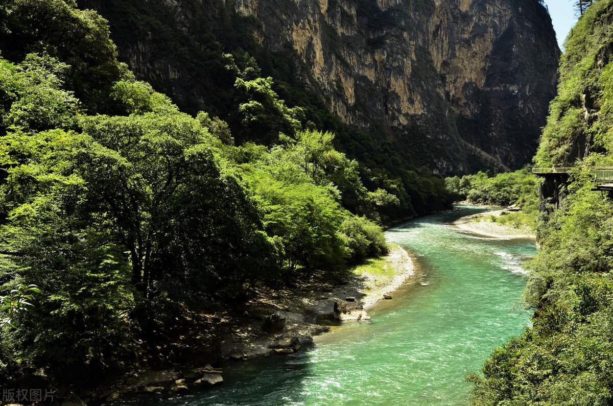 香格里拉最好玩的10大景点,惊艳绝美,玩遍人间天堂,不虚此行!-香格里拉必玩的景点