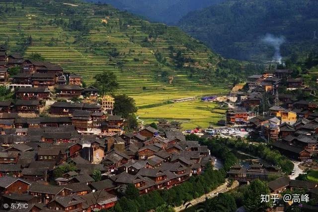 贵州必去的十大旅游景点:黄果树仅第二第一美不胜收-贵州必去五大旅游景点