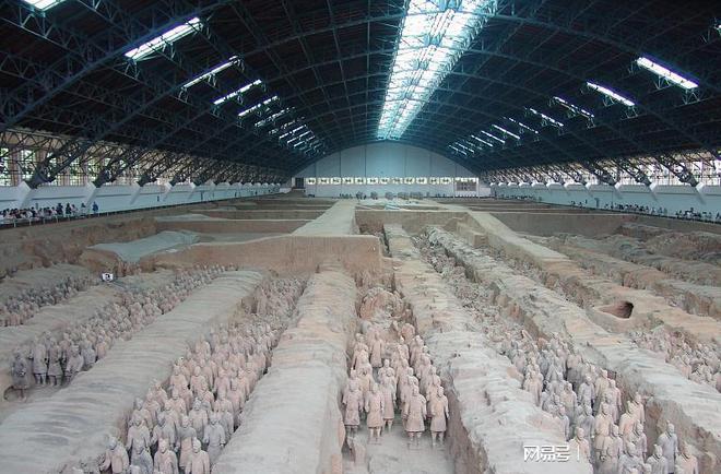 探秘中国古代最大军事遗迹, 陕西兵马俑, 追溯秦始皇陵的历史-陕西的兵马俑是国际公认的三大出土奇迹吗
