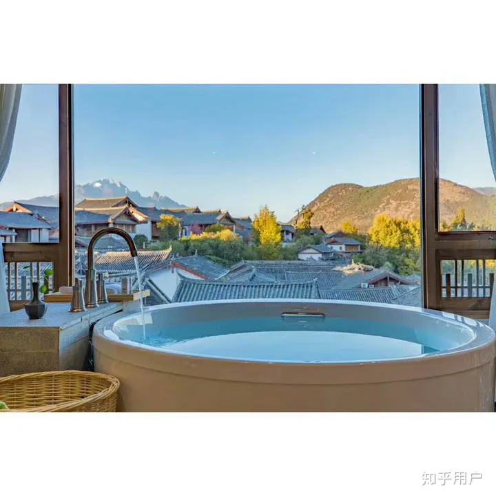 丽江古城比较有代表性的民宿?-丽江古城的风景独具特色