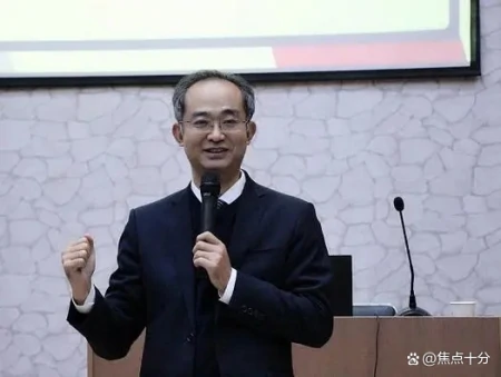 著名律师王浩公谈《罗刹海市》的燃爆与反思-电影罗刹海市