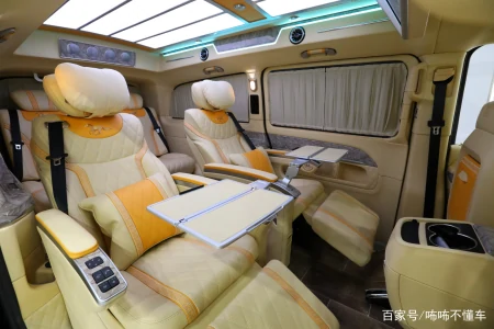 限量款奔驰V260L金马版七座商务车,尊贵典雅,成功人士必备的MPV-奔驰v260l商务车7座报价多少钱