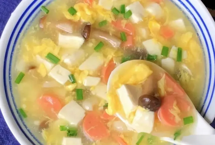 推荐4道,简单又好吃的,特色美食,做法简单易学,厨房小白也能-简单又好吃的美食披萨