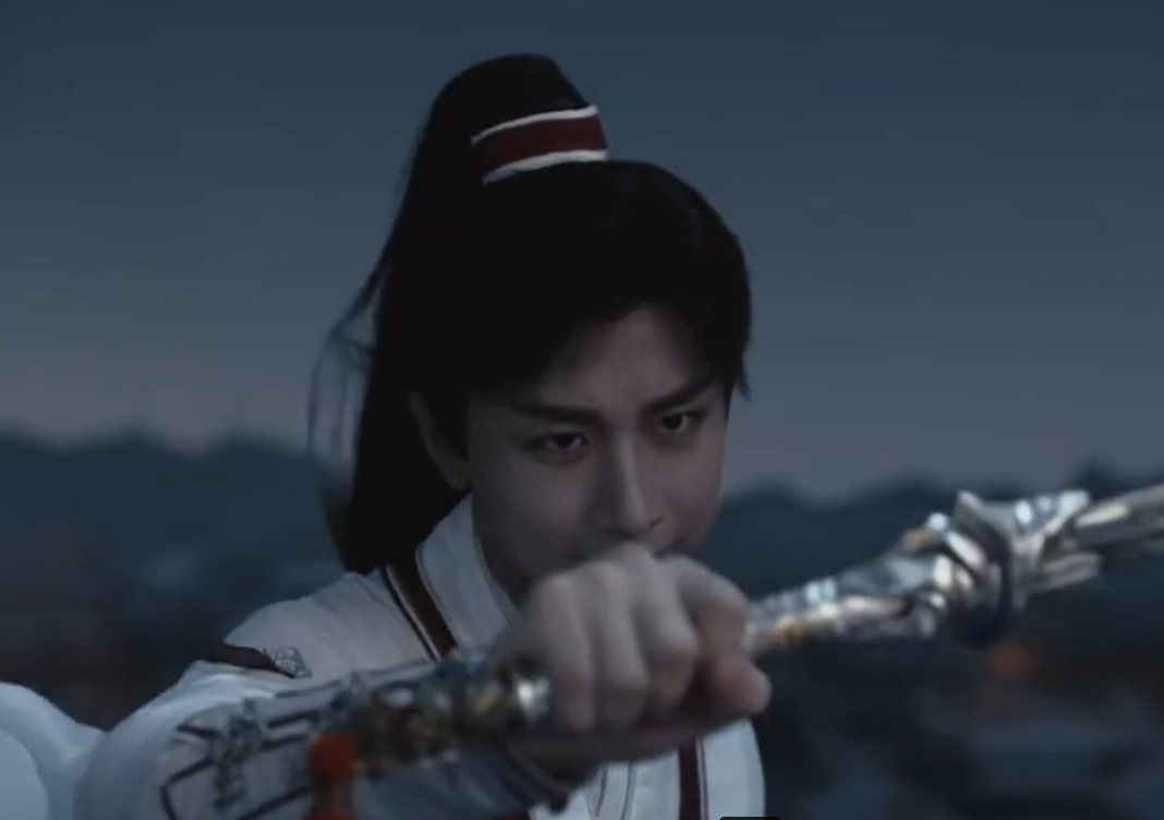 成毅缺陷曝光,拇指外翻遗传,团队撇清关系,网友建议就医治疗-成毅脸歪