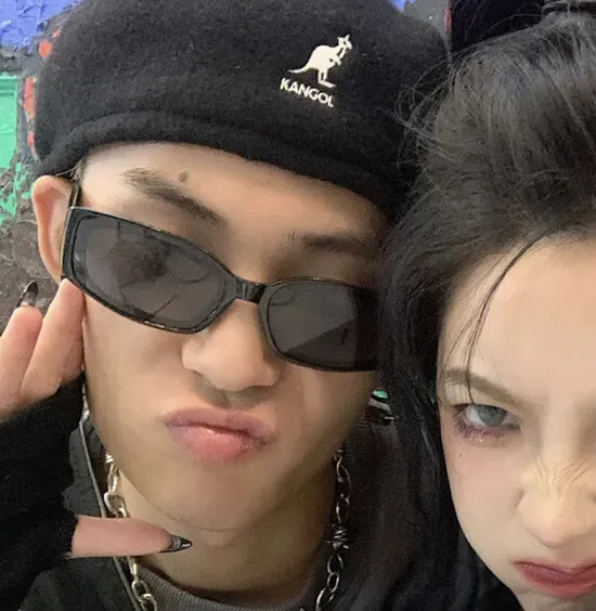 一些超级特别又好看的情侣头像,共190张-最好看的情侣头像动漫一人一半