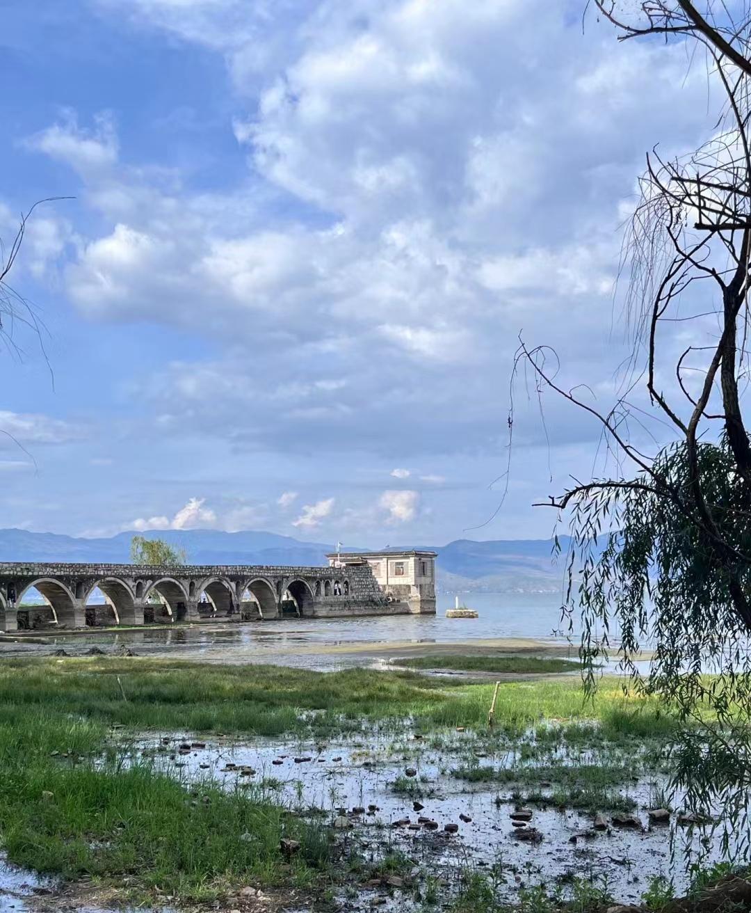 第一次去云南旅游不要慌,来看俩个女生云南自由行旅游攻略-第一次去云南推荐路线