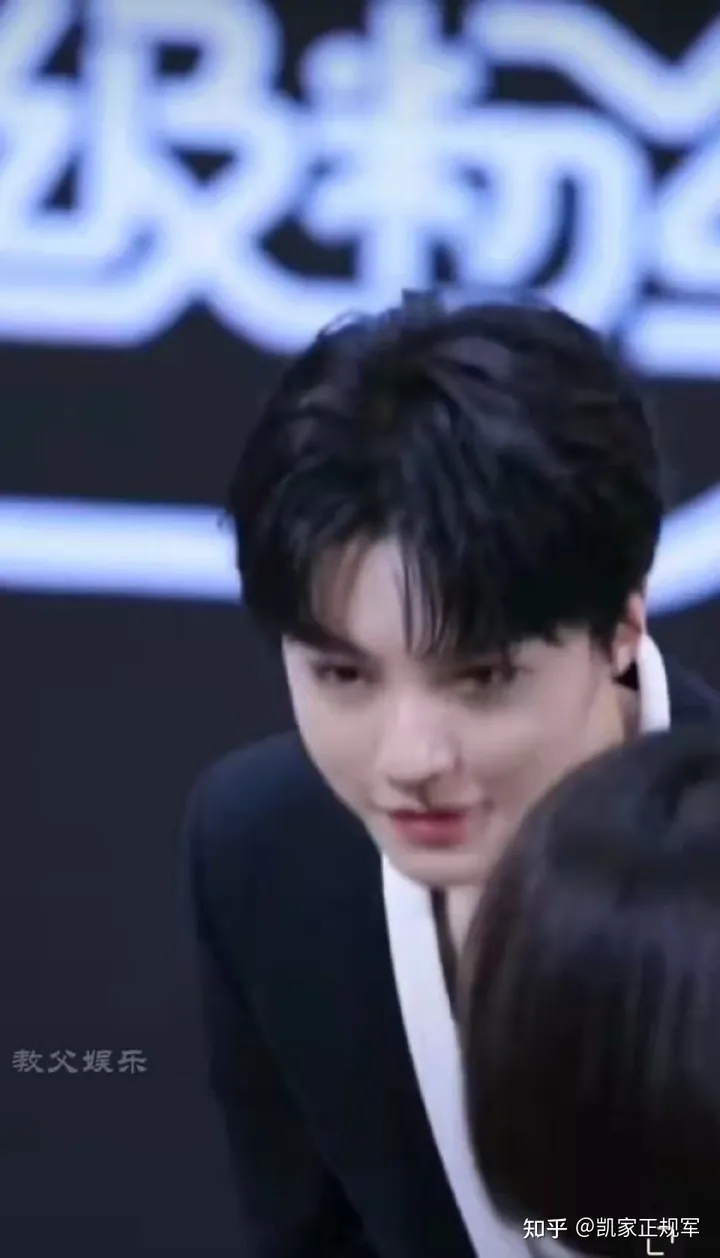 王俊凯:翩翩少年,破茧成蝶-王俊凯改变自己 百度网盘