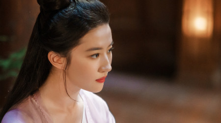 在演艺圈,刘亦菲以自己的天分与努力,迎接每一个挑战-刘亦菲们是什么网络用语