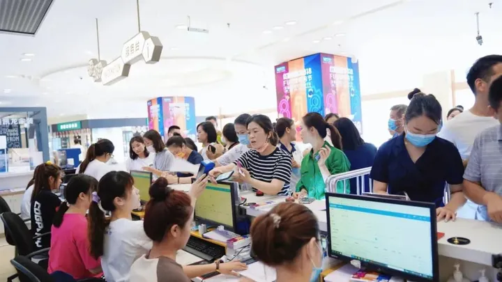 红星美凯龙的立体突击-红星美凯龙很贵吗