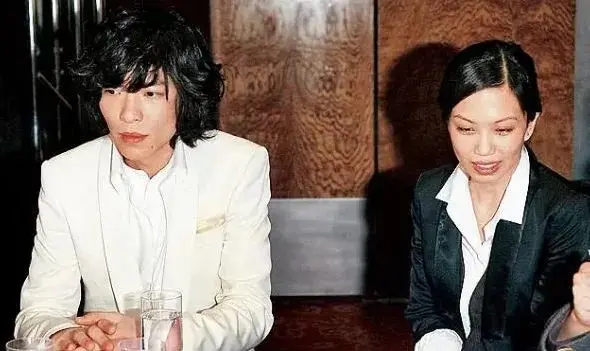 萧敬腾终于承认恋情了!能让萧敬腾大方公开的居然是她?-萧敬腾对象是谁