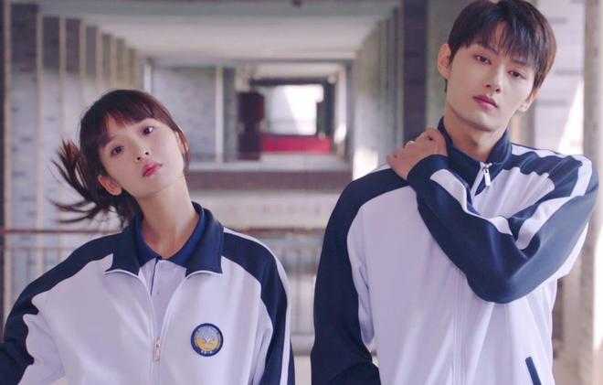 又一青春爱情剧《独家童话》来袭 青梅竹马双向奔赴 值得期待!-独家童话女主闺蜜叫什么