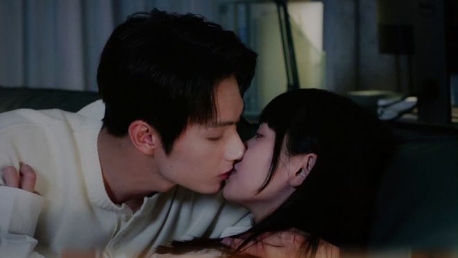 又一青春爱情剧《独家童话》来袭 青梅竹马双向奔赴 值得期待!-独家童话女主闺蜜叫什么