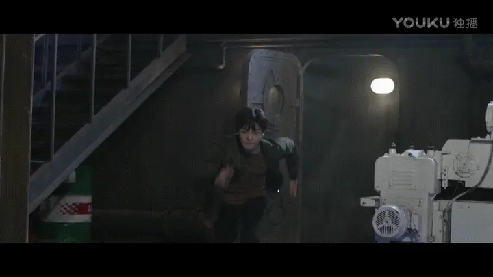 如何评价侯明昊、周雨彤在网络剧《寒武纪》的表现?-如何评价侯明昊,周雨彤在一起了