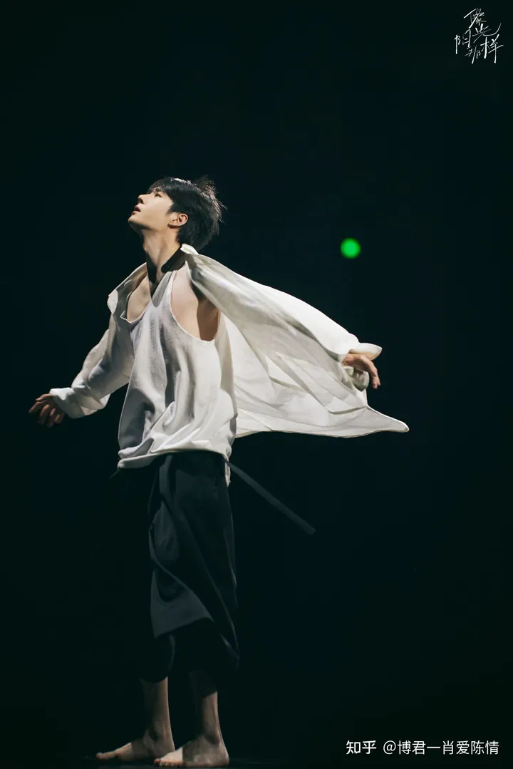 王一博,永远追光的孩子-追逐梦想的哥哥王一博