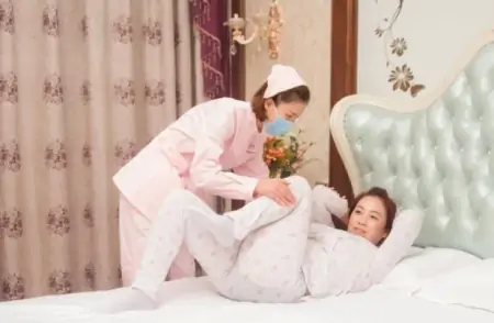 产后第二天一般能减重多少?若想产后尽快恢复体重,请做好3件事-产后第二天可以下床走动多久