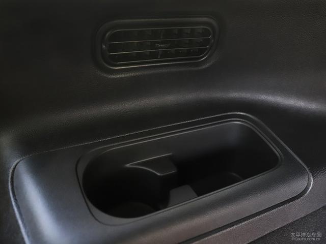 全新林肯飞行家座椅解析 豪华至臻享受-林肯飞行家后座能放倒吗图片